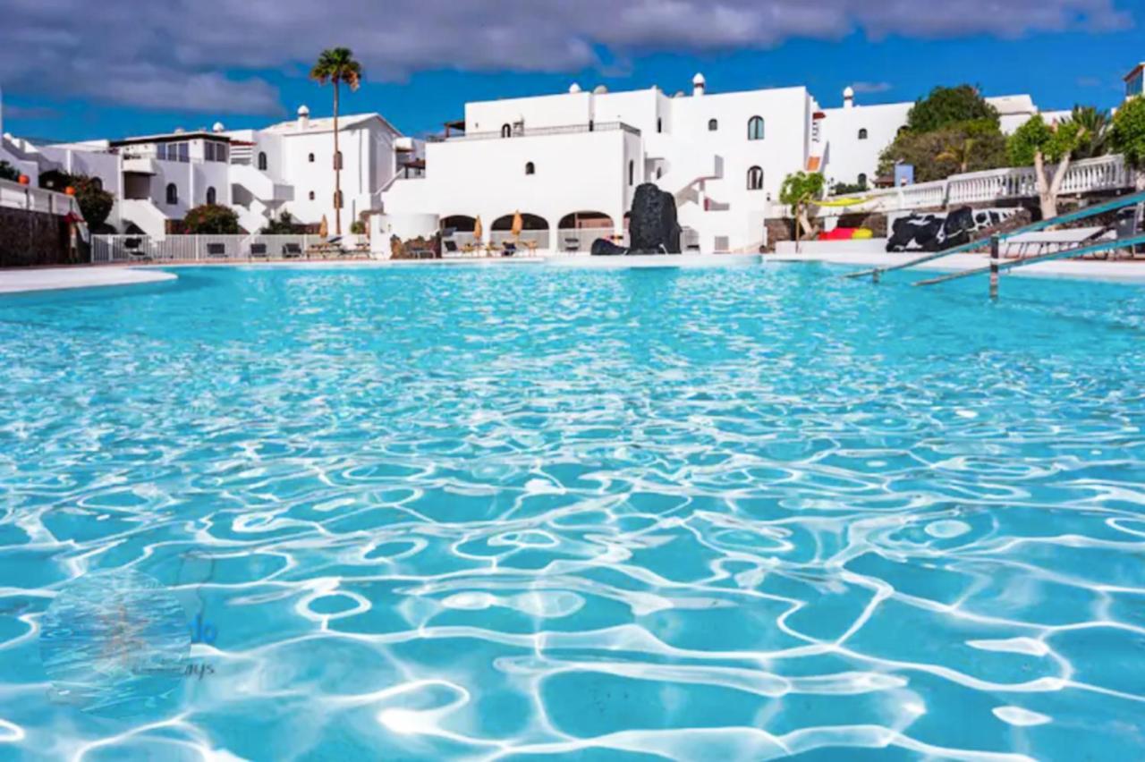Apartamento New Pools Wonderful Views Ac Costa Teguise Exterior foto