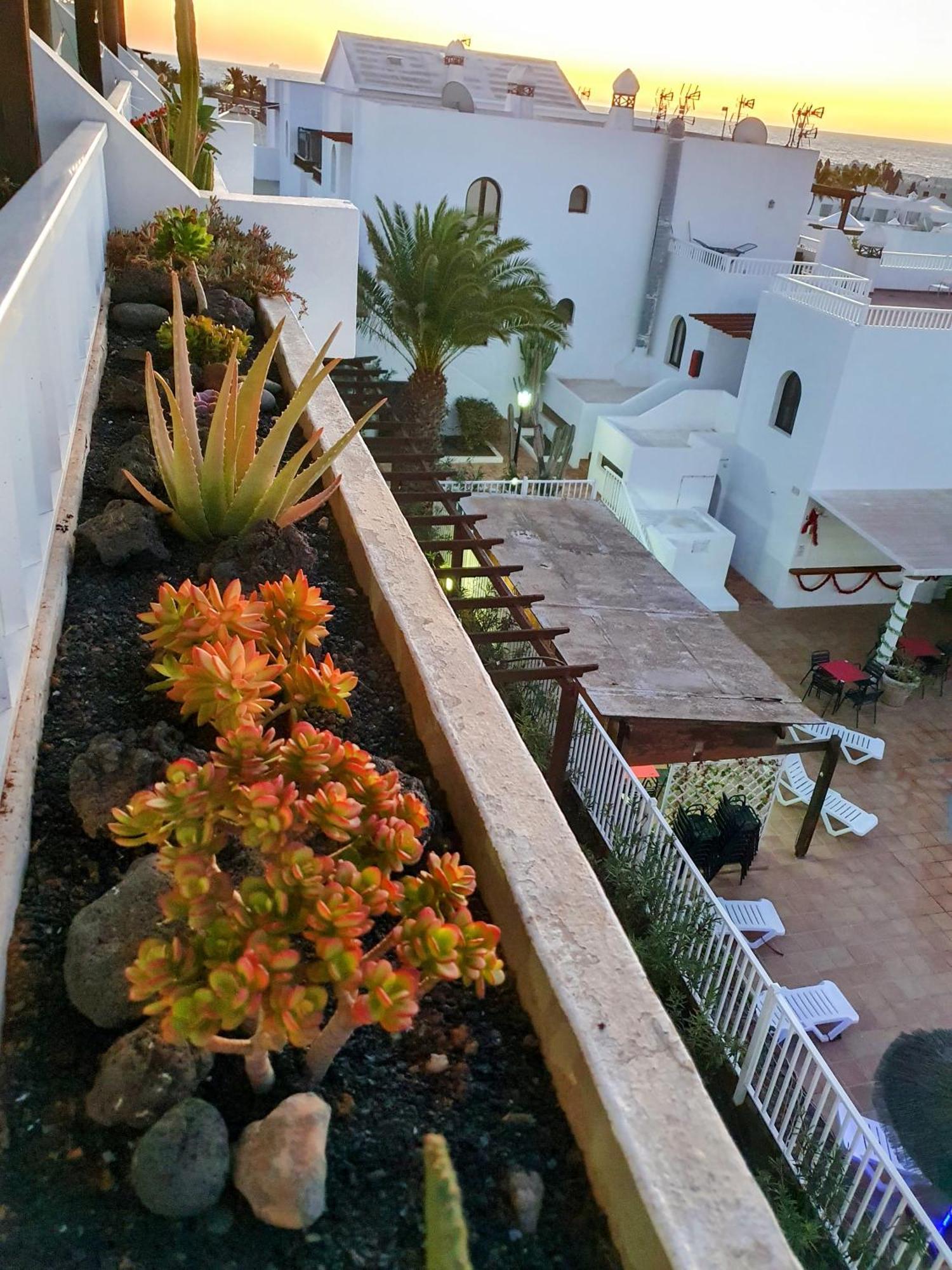 Apartamento New Pools Wonderful Views Ac Costa Teguise Exterior foto