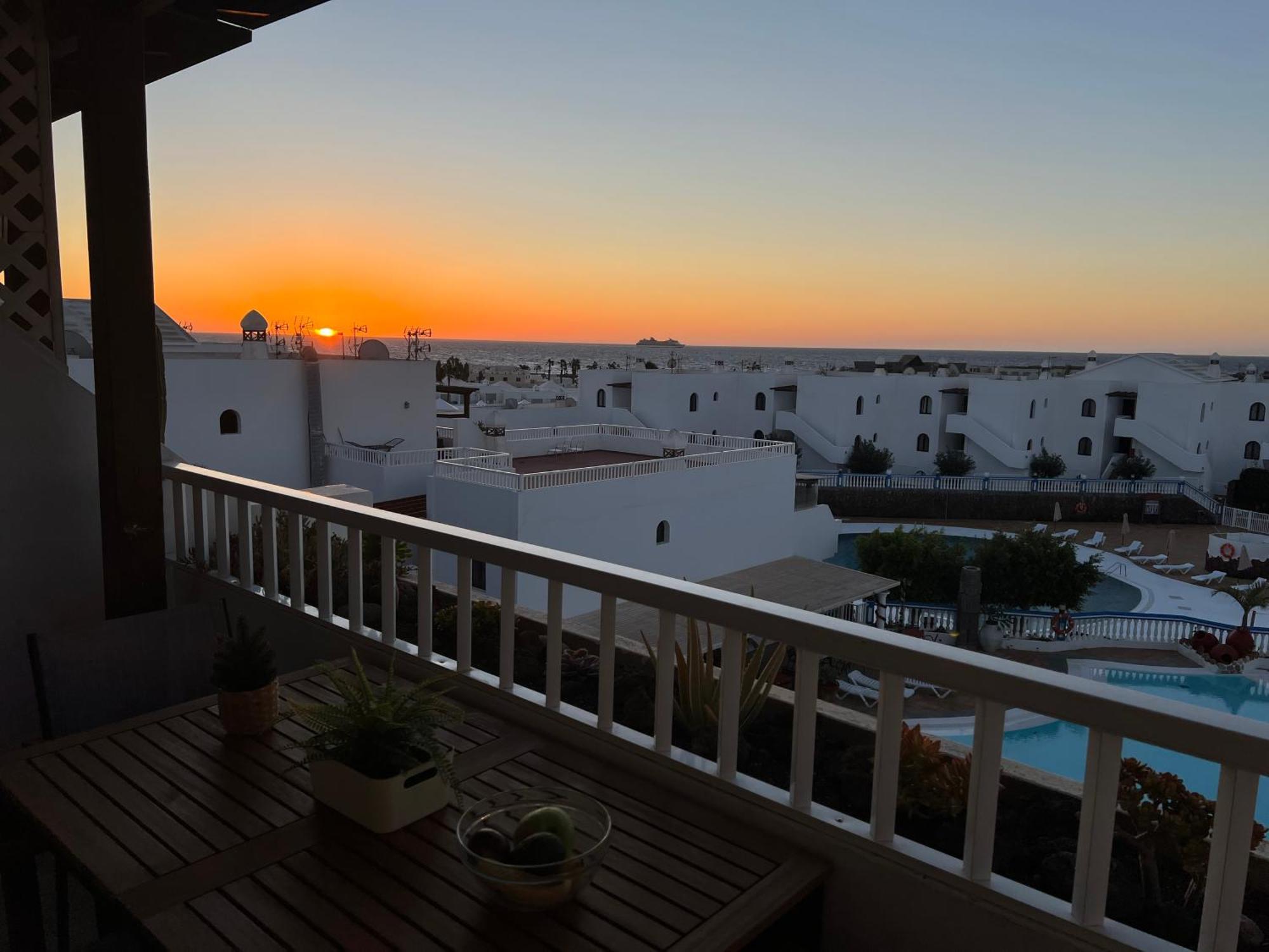 Apartamento New Pools Wonderful Views Ac Costa Teguise Exterior foto