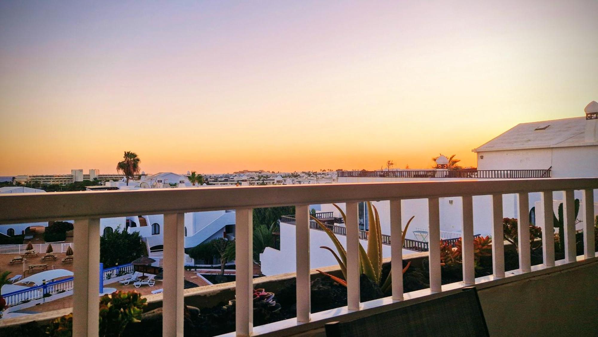 Apartamento New Pools Wonderful Views Ac Costa Teguise Exterior foto
