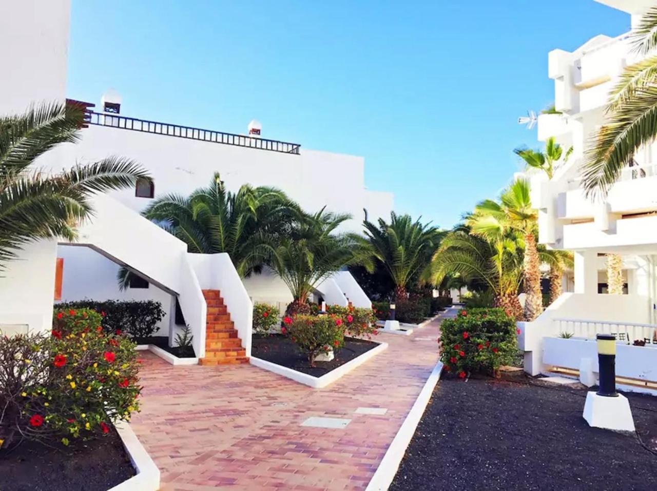 Apartamento New Pools Wonderful Views Ac Costa Teguise Exterior foto